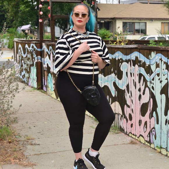 Gold Cat eye cut out sunglasses main image 7